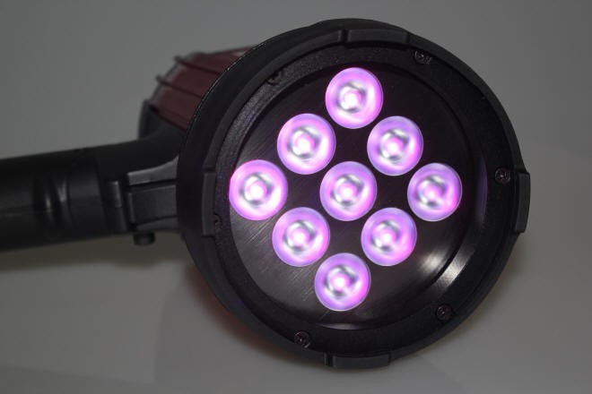 3104/ 3104D便攜式LED紫外線(xiàn)探傷燈